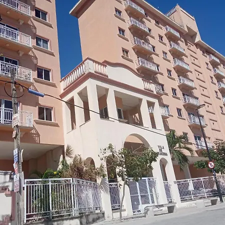 Verdes Mares Apartamento *